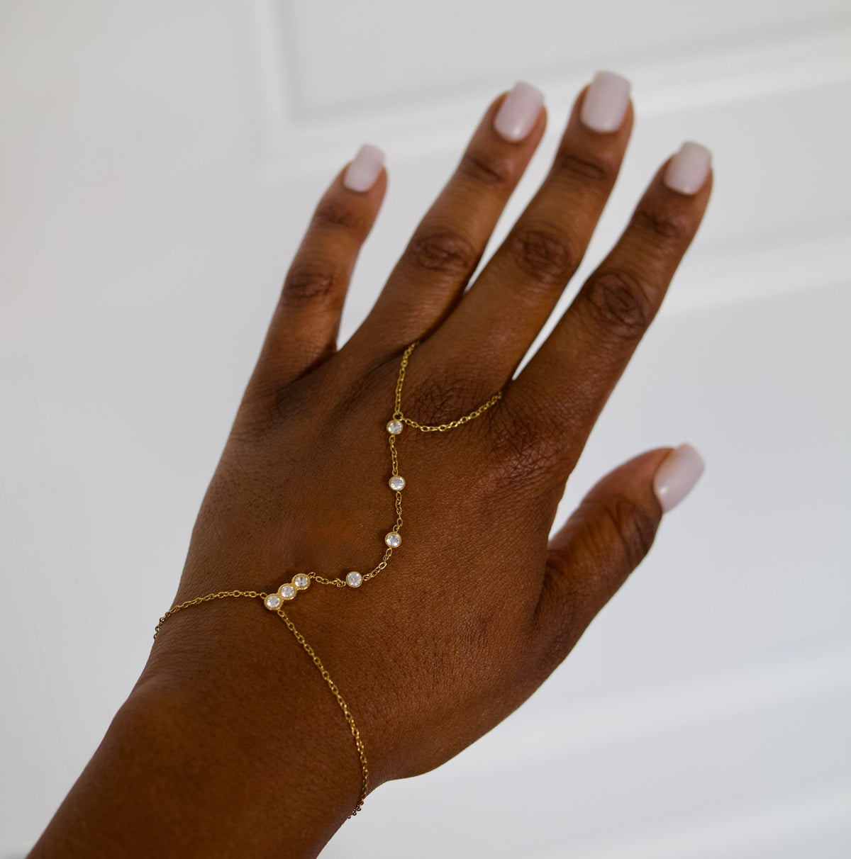 Jayda Hand Chain