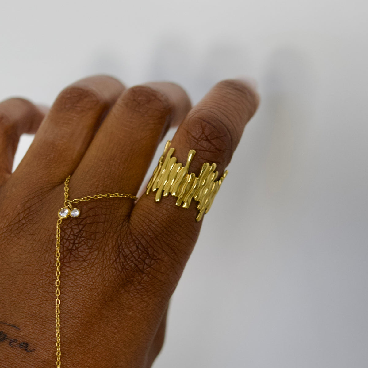 Wavy Ring