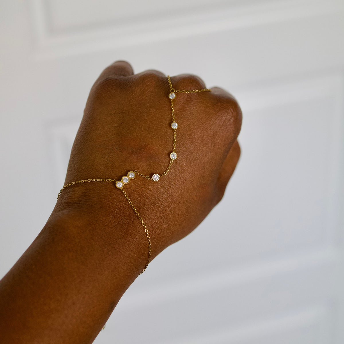 Jayda Hand Chain