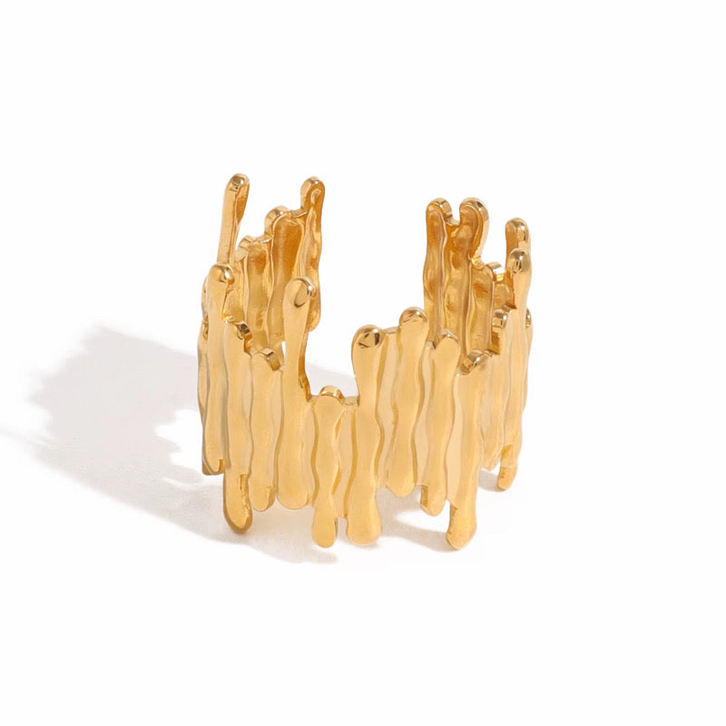 Wavy Ring