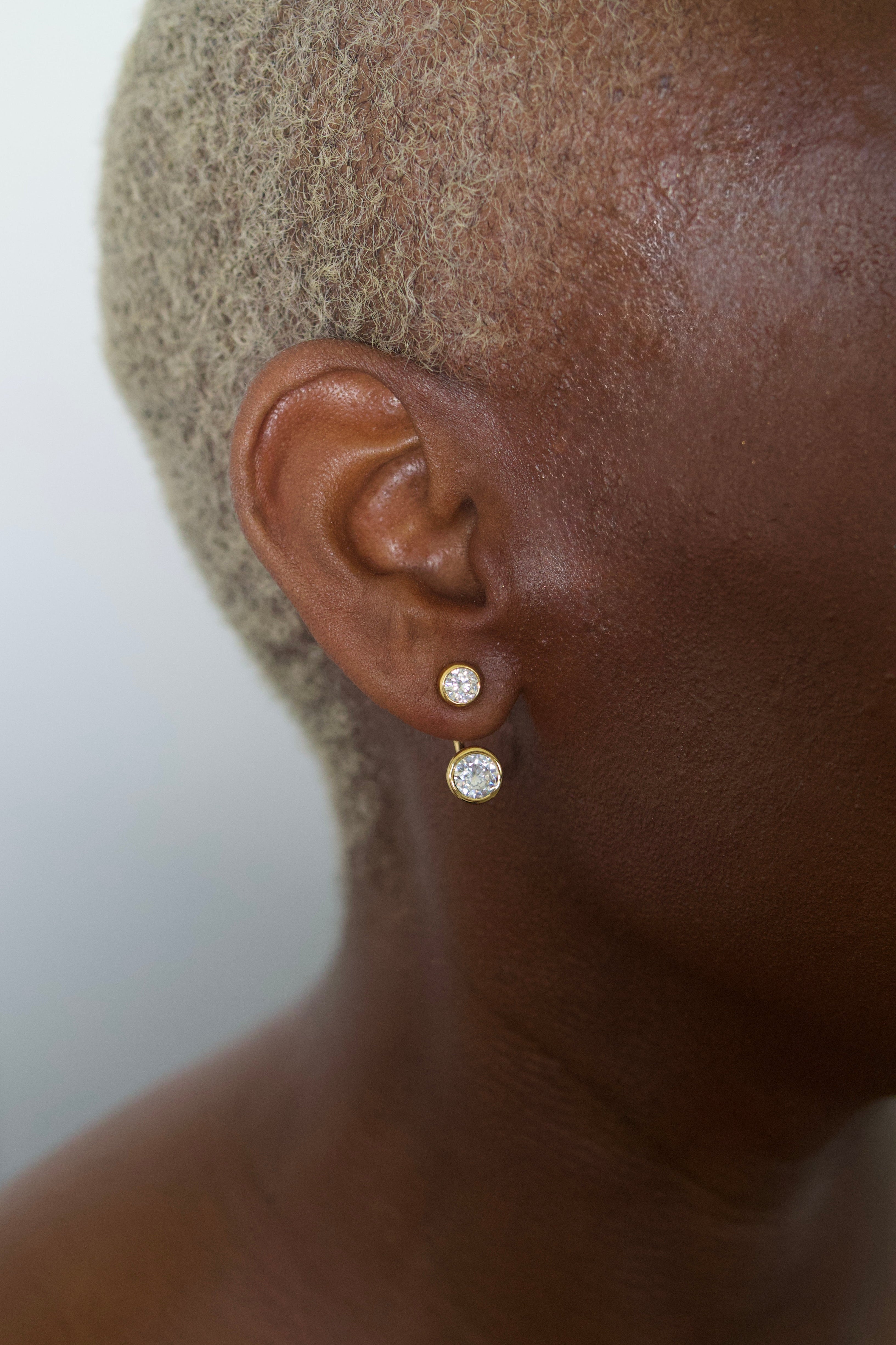 Bezel Hook’m Studs